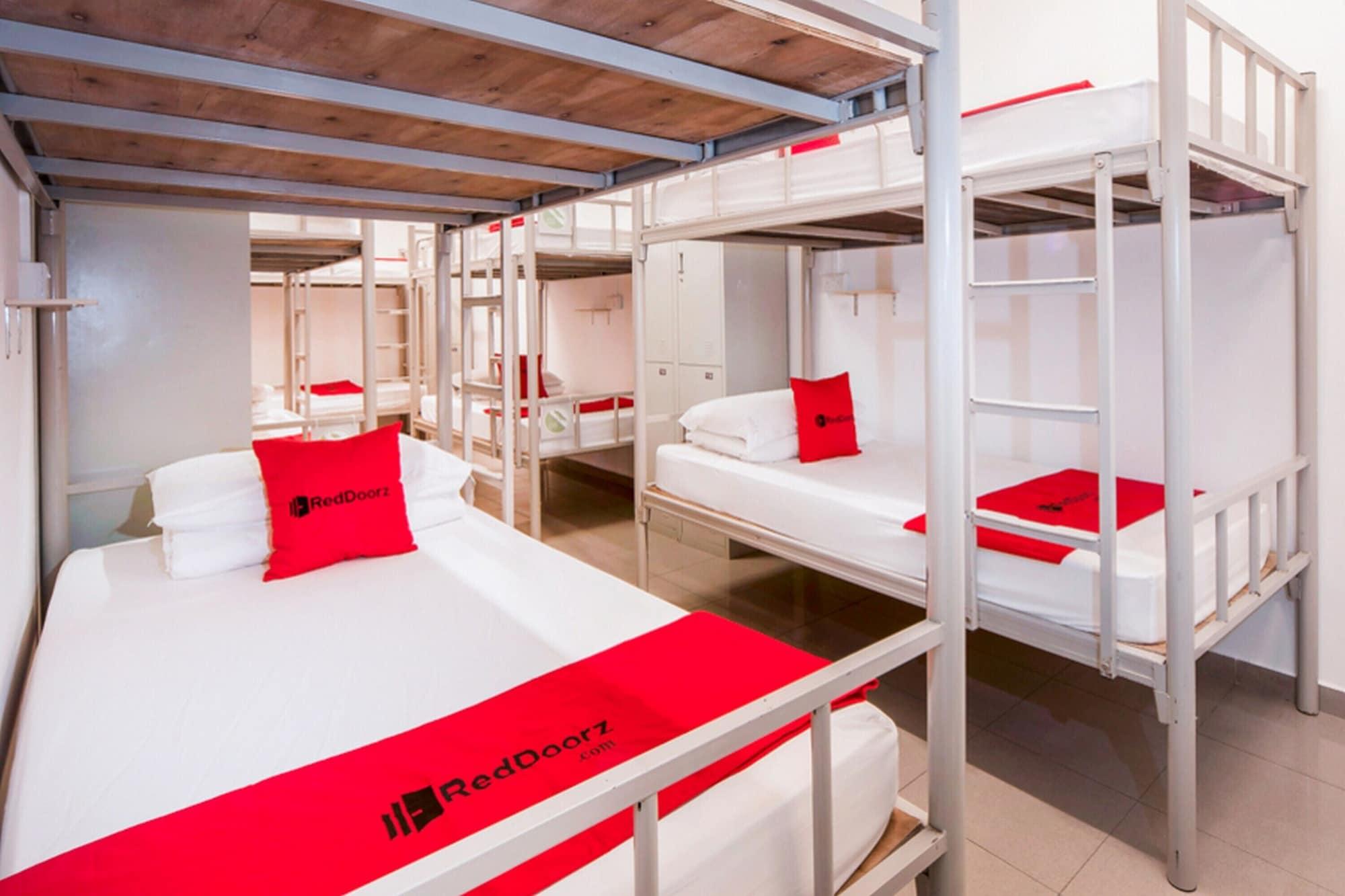 Reddoorz Hostel @ Kallang Mrt سنغافورة المظهر الخارجي الصورة