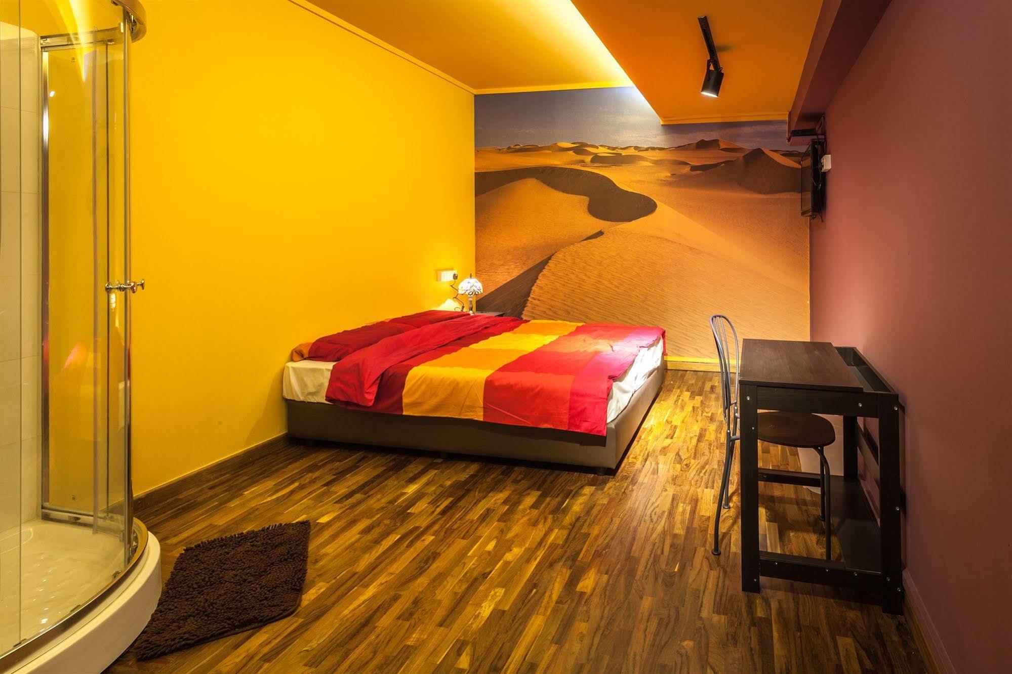 Reddoorz Hostel @ Kallang Mrt سنغافورة المظهر الخارجي الصورة
