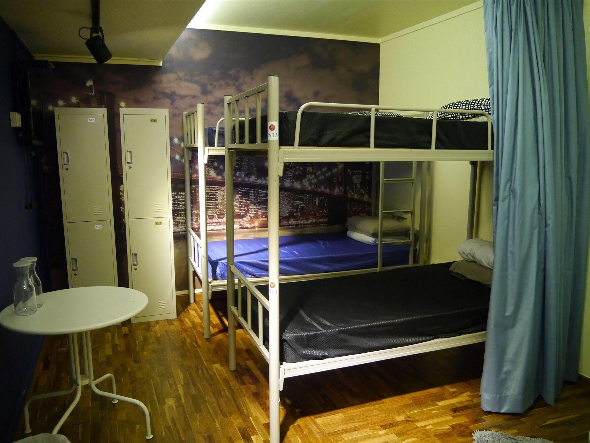 Reddoorz Hostel @ Kallang Mrt سنغافورة المظهر الخارجي الصورة