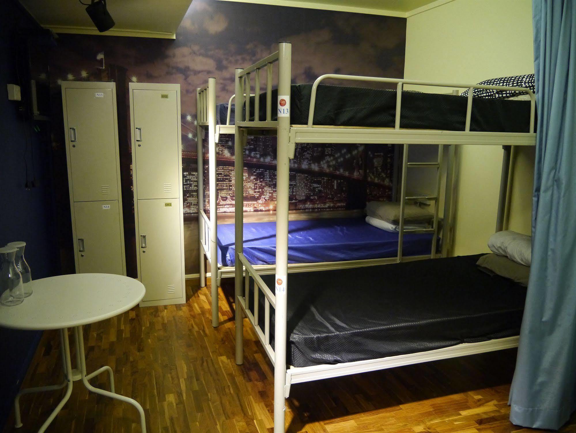 Reddoorz Hostel @ Kallang Mrt سنغافورة المظهر الخارجي الصورة