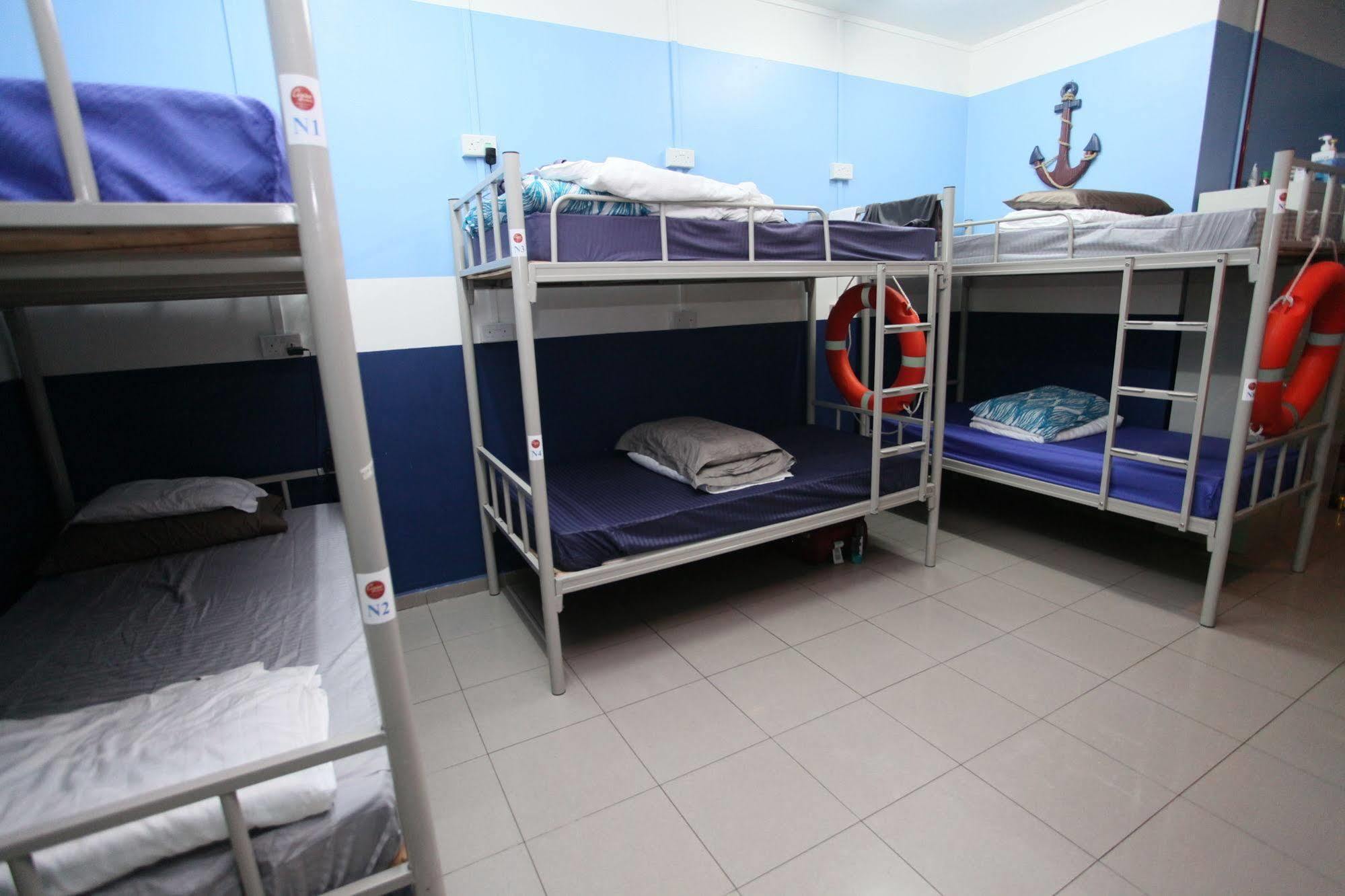 Reddoorz Hostel @ Kallang Mrt سنغافورة المظهر الخارجي الصورة